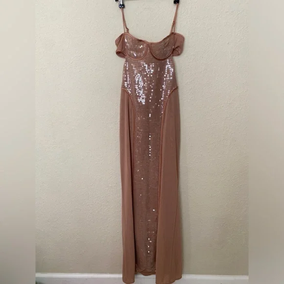 HOUSE OF CB S D-DD 'Bonita' Cafe Au Lait Sequin Maxi Dress NWOT size S - Picture 4 of 15